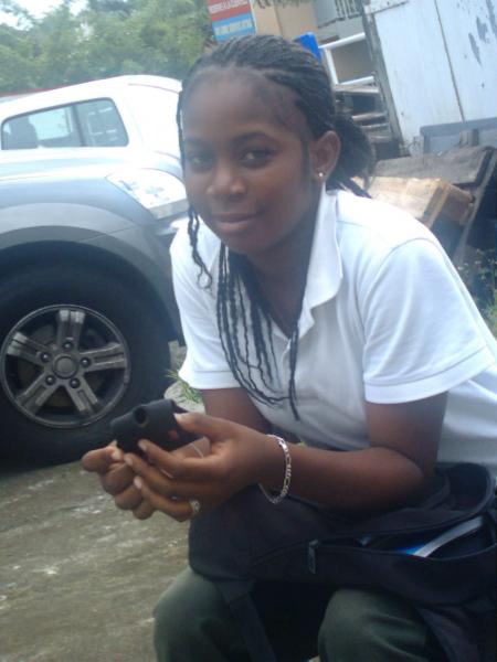 NADINE  AKA NANOU
